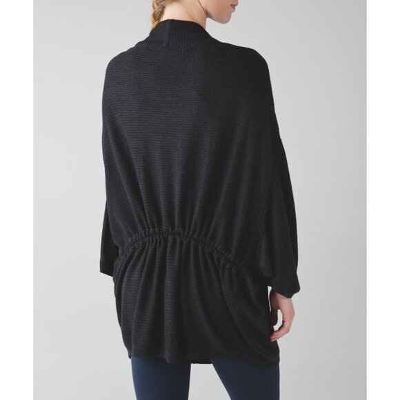 Lululemon Breeze Easy Wrap Sweater Heathered Black M/L Boolux Oversized Button - Picture 3 of 6